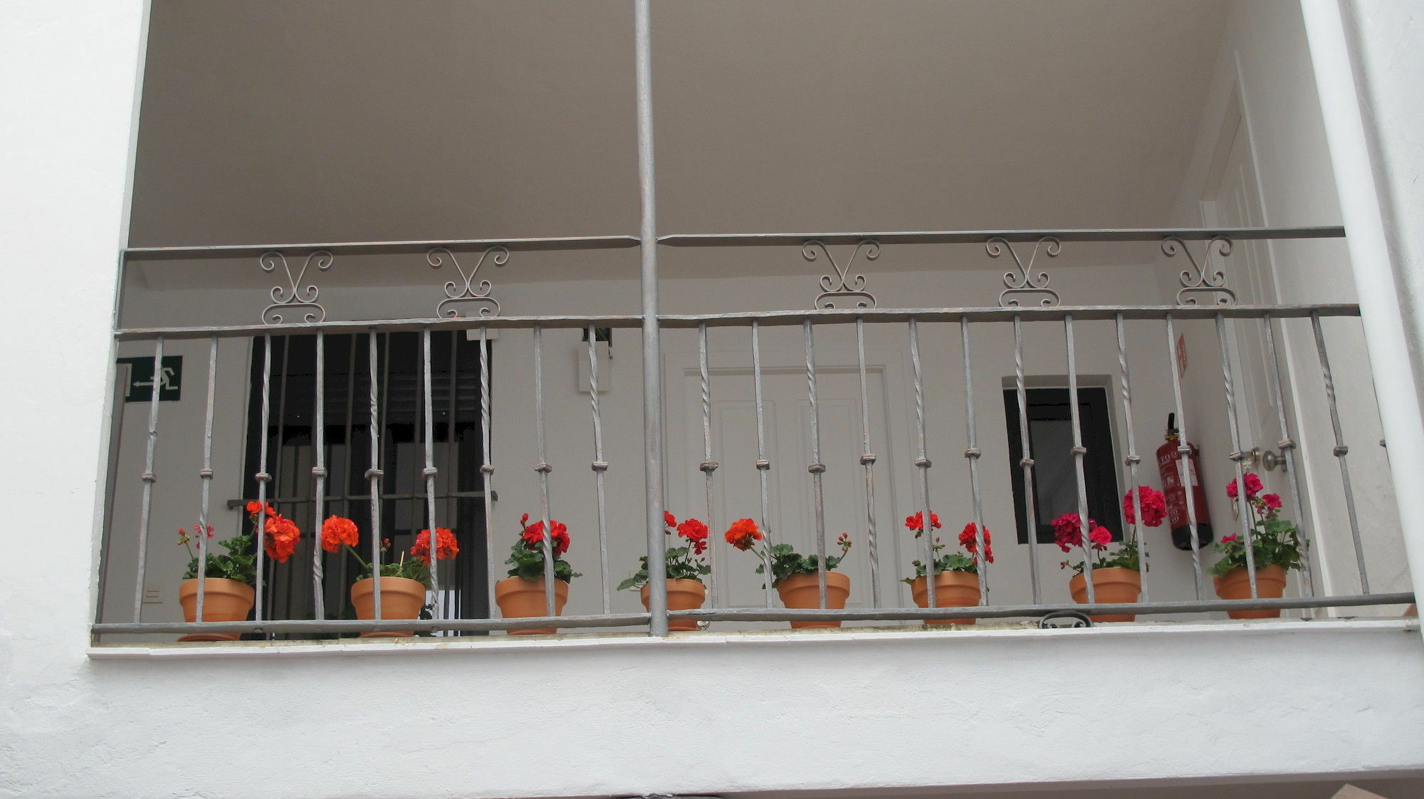 Selecta Apartments Los Venerables Sevilla Exterior foto